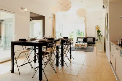 Haus in Poreč, moderne ebenerdige Immobilie mit Pool - 22