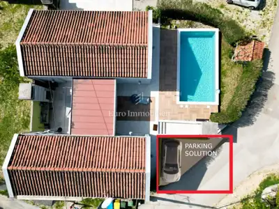 Haus in Poreč, moderne ebenerdige Immobilie mit Pool - 4