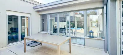 Haus in Poreč, moderne ebenerdige Immobilie mit Pool - 13