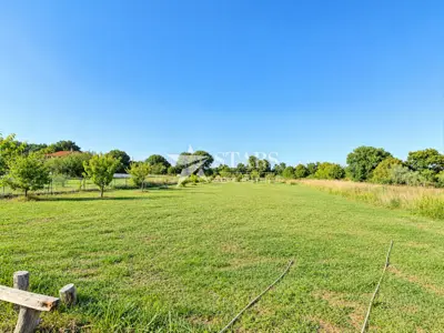 Building land, Loborika - 3 plots and private access road
