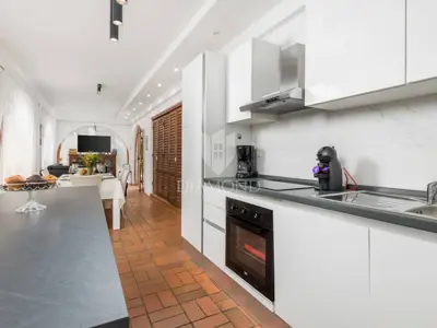 House 250 m², Kornić on the island of Krk, pool and garden area - 13
