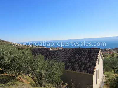 Haus, Brač, 70 m², 450 000 € - 1