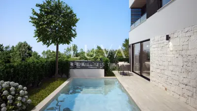 Doppelhaushälfte 122 m², Poreč - Pool und 2 Parkplätze - 8