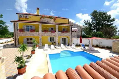 Haus 500 m², Rafaeli bei Višnjan, ruhige Lage - 2