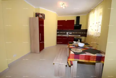 Haus 500 m², Rafaeli bei Višnjan, ruhige Lage - 9