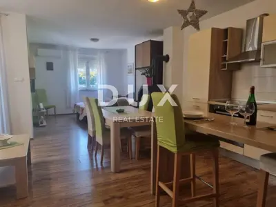 Wohnung 81 m², Novi Vinodolski - 400 m vom Meer - 7
