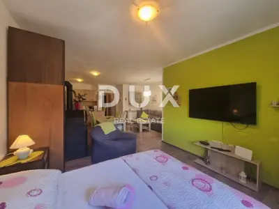 Wohnung 81 m², Novi Vinodolski - 400 m vom Meer - 16