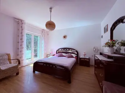 House 278 m², Zaostrog - quiet location by a pine forest - 16