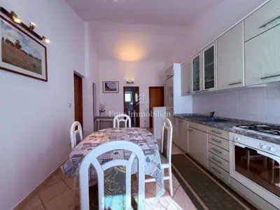House 278 m², Zaostrog - quiet location by a pine forest - 12