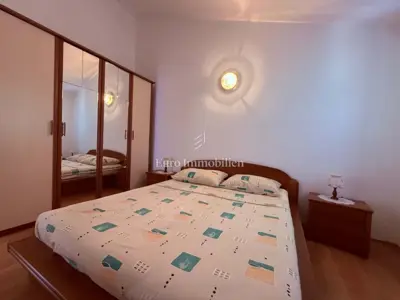 House 278 m², Zaostrog - quiet location by a pine forest - 21
