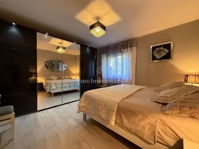 House 278 m², Zaostrog - quiet location by a pine forest - 4