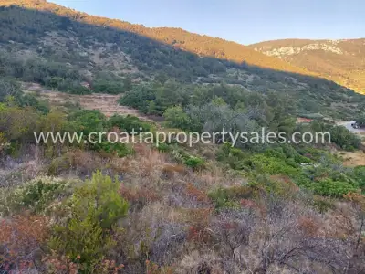 Land, Otok Vis, 4 052 m², 1 013 000 € - 7
