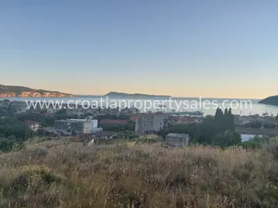 Grundstück, Otok Vis, 4 052 m², 1 013 000 €