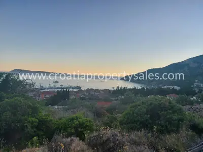 Land, Otok Vis, 4 052 m², 1 013 000 € - 4