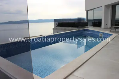 Villa in Omiš, luxury new construction with panoramic sea view - 7