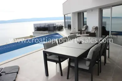 Villa in Omiš, luxury new construction with panoramic sea view - 2