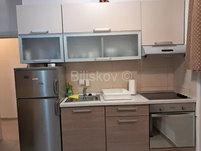 Stan 50 m², Split Bačvice, blizu sadržaja i parking osiguran - 2