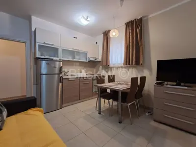 Stan 50 m², Split Bačvice, blizu sadržaja i parking osiguran