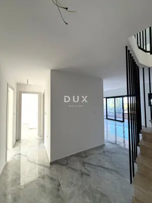 Stan 138,8 m², Valbandon - dvoetažni s galerijom - 5