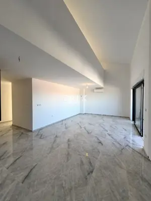 Stan 138,8 m², Valbandon - dvoetažni s galerijom - 3
