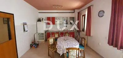 House 420 m², Poreč - 5 residential units - 3