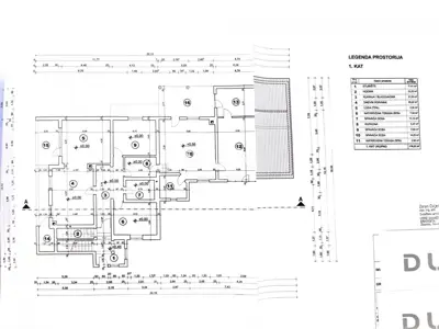 House 420 m², Poreč - 5 residential units - 25