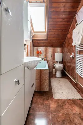 House 240 m², Črnomerec - Višnjica, three floors and yard - 22