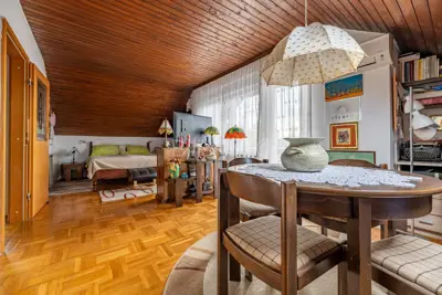 House 240 m², Črnomerec - Višnjica, three floors and yard - 20