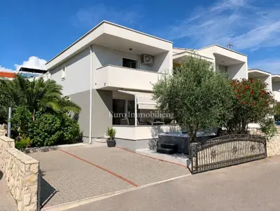 Maisonette-Wohnung 65 m², Novalja - Garten und Jacuzzi - 15