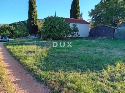 Building land in Oprtalj, flat plot and quiet location - 3