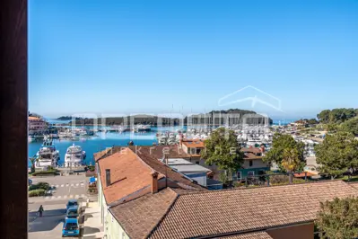 House in Vrsar, 3 floors, view of the marina and sea