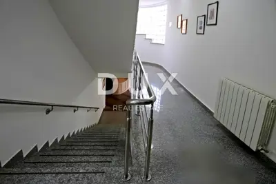Hotel 1,600 m², Krnica - 100 m from the sea and pool - 15