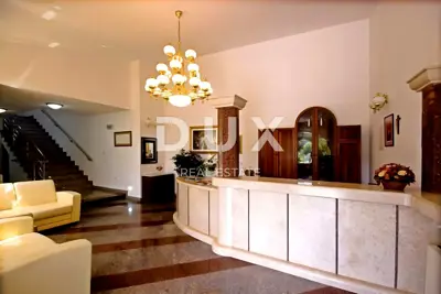 Hotel 1,600 m², Krnica - 100 m from the sea and pool - 12
