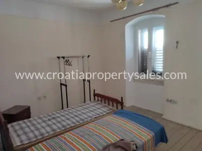 House, Brač, 220 m², 450 000 € - 9