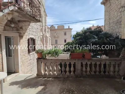 House, Brač, 220 m², 450 000 € - 12