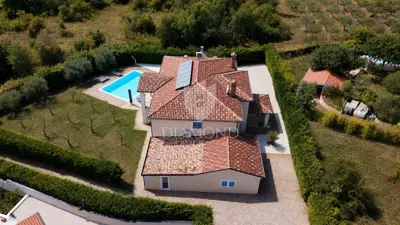 Kuća 339 m², Umag - bazen i velika okućnica - 21