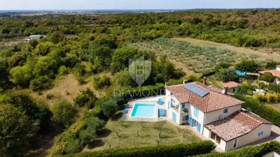 Kuća 339 m², Umag - bazen i velika okućnica - 22