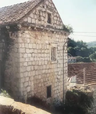 Haus 250 m², Lastovo im Zentrum, historische Steinbauweise - 4