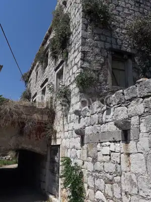 Haus 250 m², Lastovo im Zentrum, historische Steinbauweise - 6