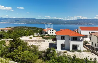 Kuća u Vrbniku, otok Krk - blizu mora i mirna lokacija
