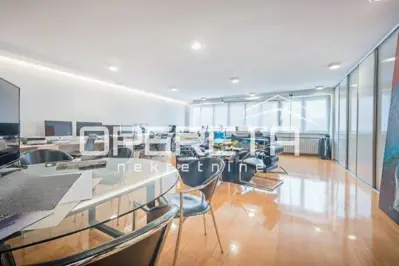 Wohnung 119 m², Črnomerec - neben Ilica und 2 Parkplätze