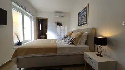 Villa 200 m², Jadranovo - panoramic sea view - 20