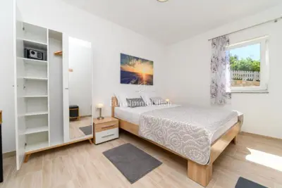 Miholašćica, Cres - apartment with yard 221 m² - 8