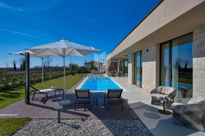 Poreč, Exklusive Smart-Home-Villa mit Pool - 18