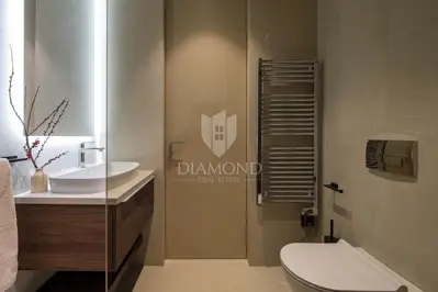 Poreč, Exklusive Smart-Home-Villa mit Pool - 13