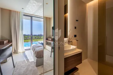 Poreč, Exklusive Smart-Home-Villa mit Pool - 8