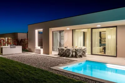 Poreč, Exklusive Smart-Home-Villa mit Pool - 3