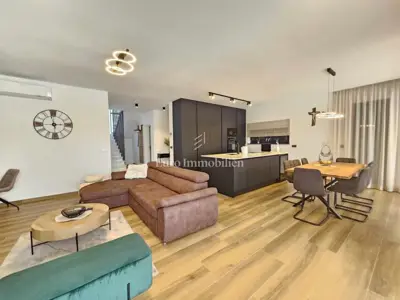 Villa 220 m², Poreč - Meerblick und beheizter Pool - 7