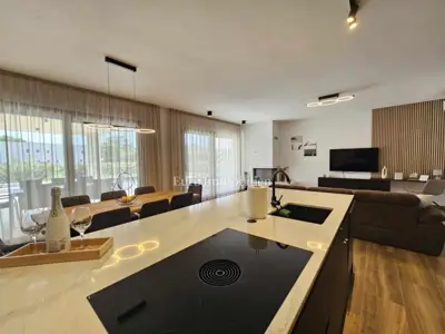 Villa 220 m², Poreč - Meerblick und beheizter Pool - 5