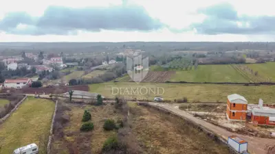 Building plot 1,295 m², Filipana - peaceful surroundings - 4